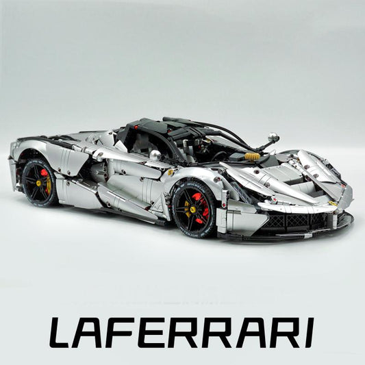 1: 8 LaFerrari C6 Sportcar, Customized Metal Silver, Fully Detailed Simulation, The Ultimate Collectible, None-Remote Controlled (4739Pcs)