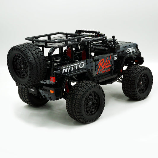 1: 6 Jeep Wrangler Off-Road Electroplating Black Limited Edition (2121 PCS)