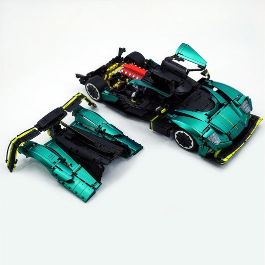 1: 8 Aston Martin Valkyrie Hypercar (3869 Pcs)