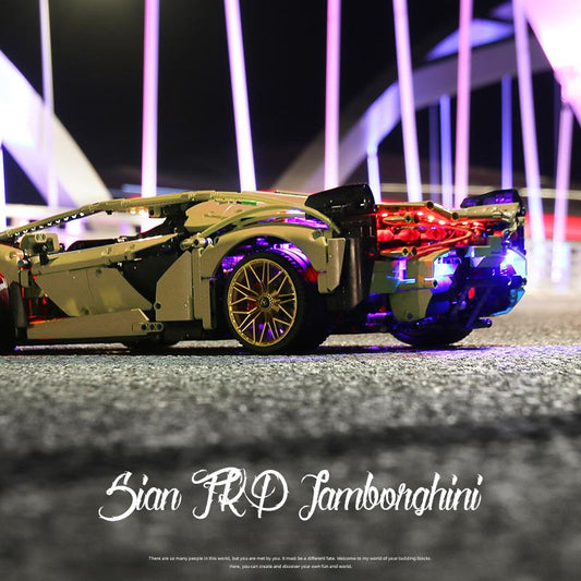 1: 8 Gold Lamborghini Sian Collector's Edition (3955 Pcs)