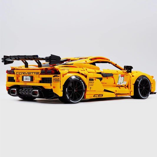 1: 8 Corvette C8 Supercar Building Sets with Remote Control, Electric lift tail, Electric Lifting Chassis, Electric Door (3788 Pcs)