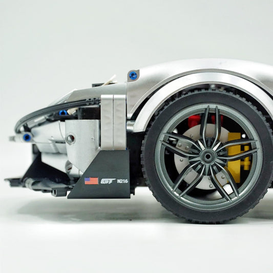 1: 8 Ford GT Silver Supercar (3056 PCS)